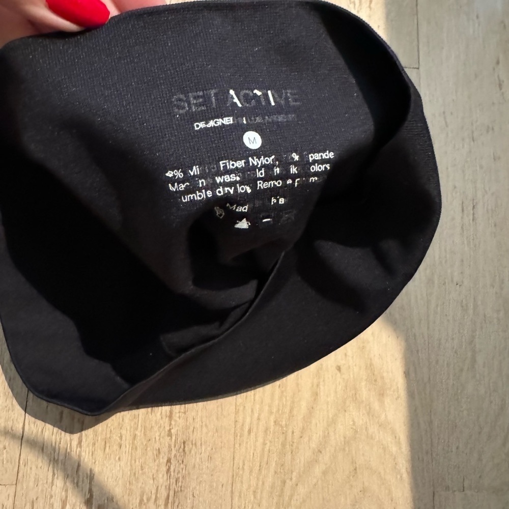 SET ACTIVE Black Leggings - Picture 3 of 3
